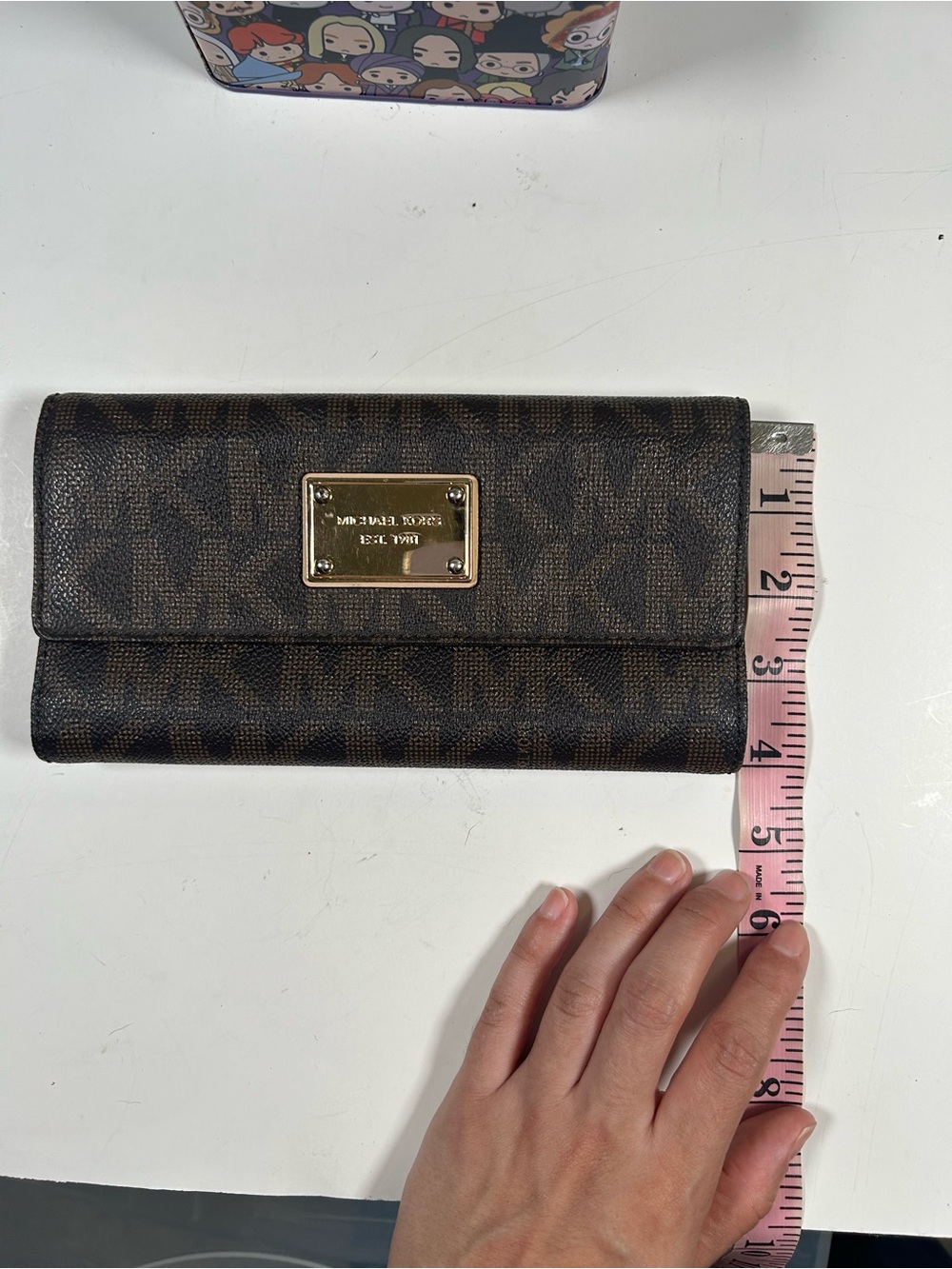Michael Kors Brown Logo Continental Card Holder with Gold Plate - Picture 10 of 11